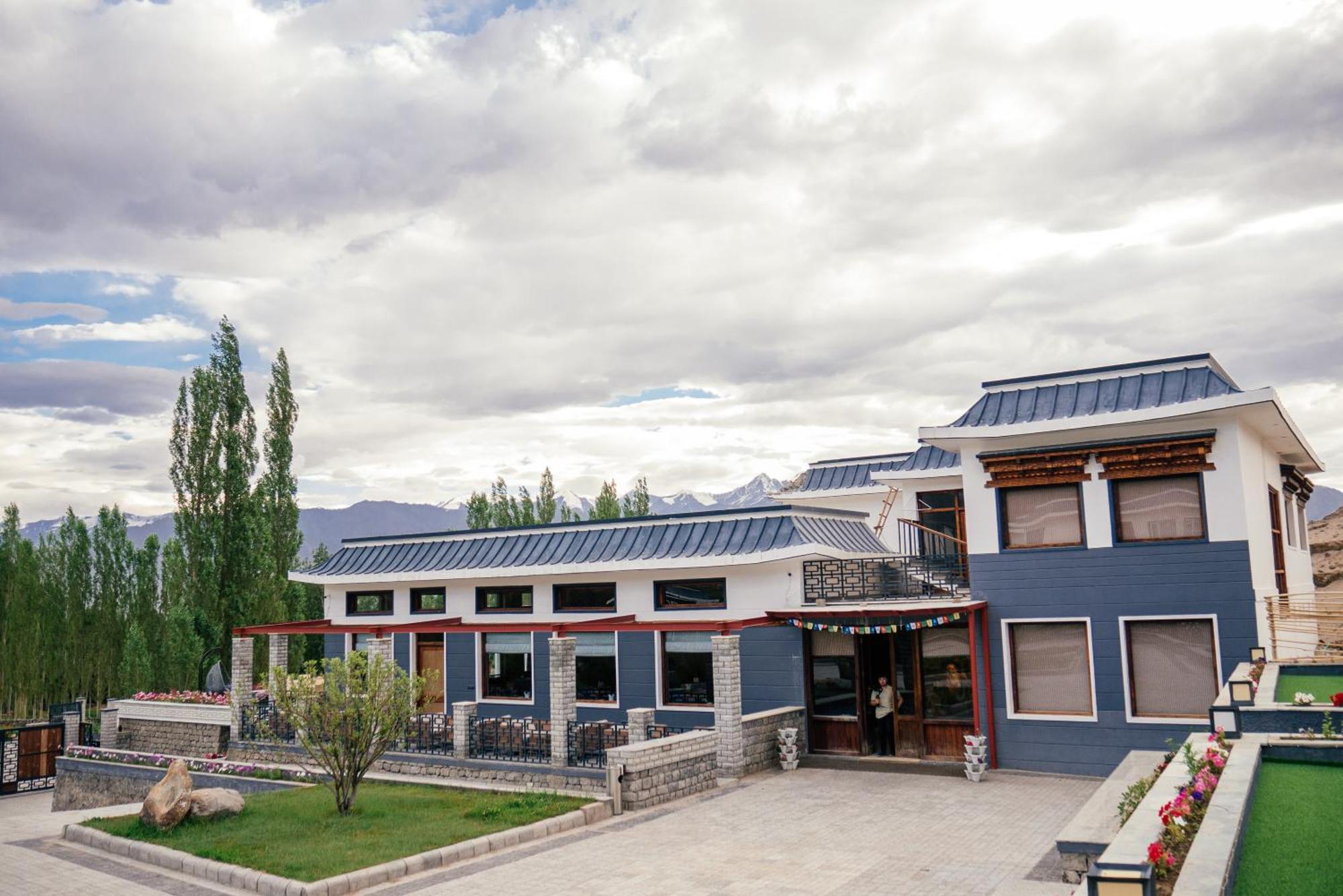 Angkasa Ladakh Resort Leh Exterior foto